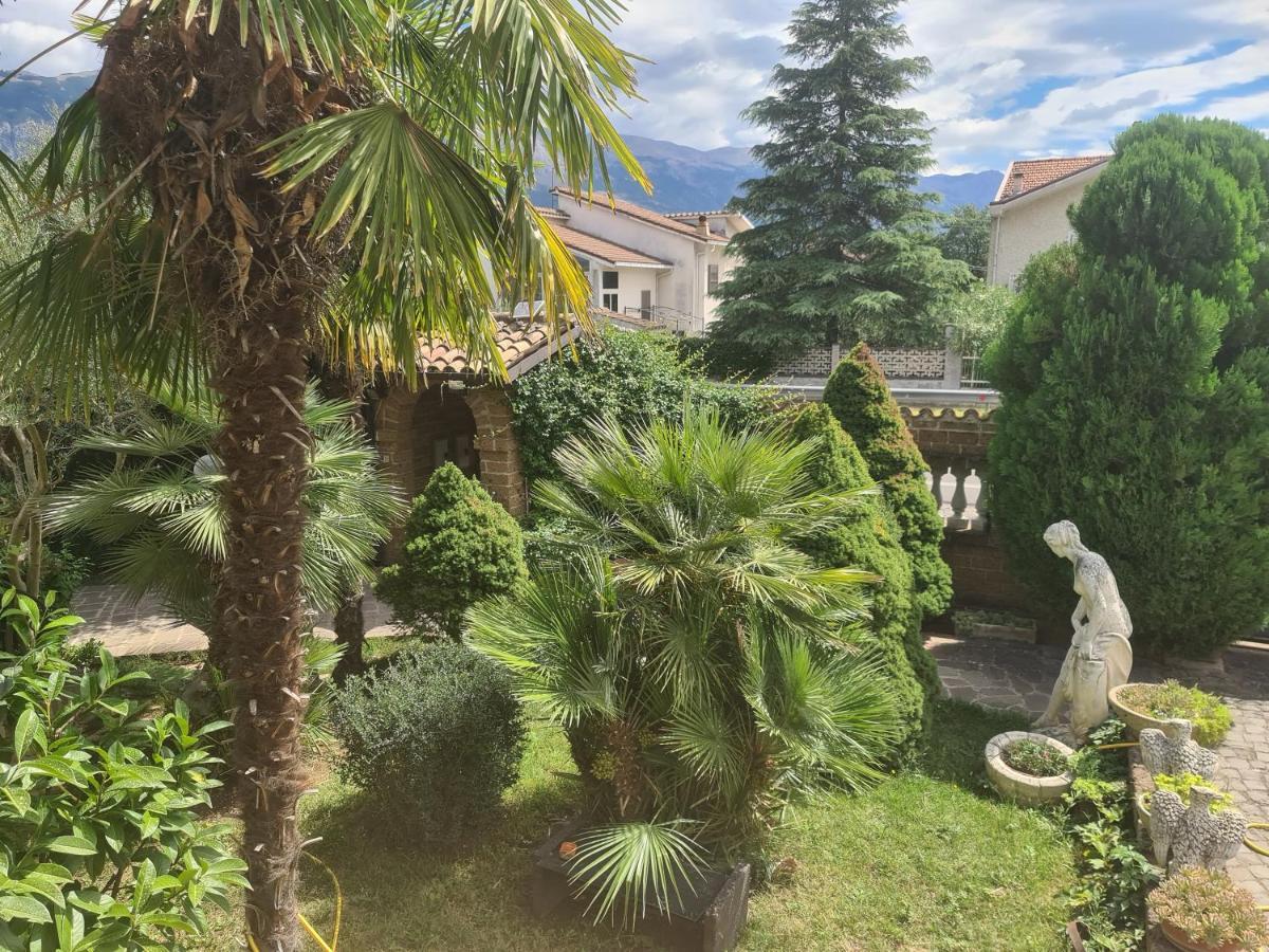 Novadomus Hotel Corfinio Kültér fotó
